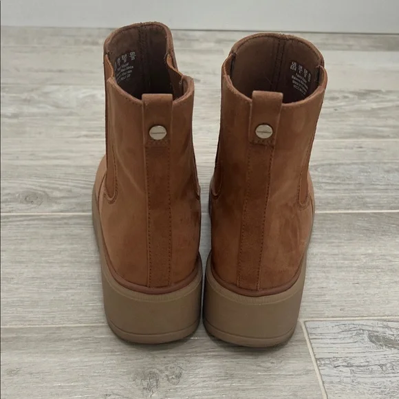 Dr Scholl’s Platform Ankle Boots - Picture 5 of 8